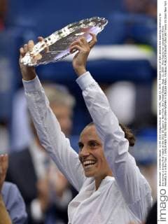NEW YORK, Sept.12, 2015 -- Roberta Vinci of Italy attends the awarding ceremony for the women s singles final match at the 2015 US Open in New York, the United States, Sept. 12, 2015. Vinci lost to her compatriot Flavia Pennetta 0-2 in the final. ) (SP)US-NEW YORK-TENNIS-US OPEN-WOMEN S SINGLES-FINAL YinxBogu 
