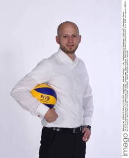 Aktuell Volleyball, 1. BL, Fotoshooting TV Rottenburg Volleyball 1. Bundesliga Saison 2015 2016 Fotoshooting beim TV Rottenburg 07.09.2015 Teammanager Philipp Vollmer 