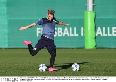 Nicklas Bendtner (VfL Wolfsburg) Abschlusstraining vor dem UEFA Champions League Spiel VfL Wolfsburg vs PFC CSKA Moskava (Moskau)