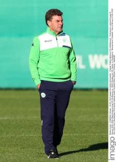 Trainer Dieter Hecking (VfL Wolfsburg) - Champions League Gruppe B Saison 2015-2016 Abschlusstraining VfL Wolfsburg vs. ZSKA Moskau am VfL Center in Wolfsburg - Deutschland, Fussball, Mann,Männer,14.09.2015