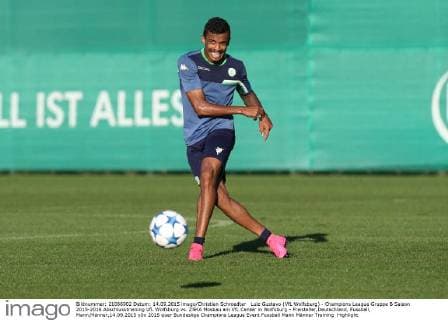 Luiz Gustavo (VfL Wolfsburg) - Champions League Gruppe B Saison 2015-2016 Abschlusstraining VfL Wolfsburg vs. ZSKA Moskau am VfL Center in Wolfsburg - Freisteller,Deutschland, Fussball, Mann,Männer,14.09.2015