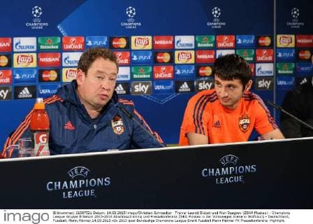Trainer Leonid Slutski und Alan Dzagoev (ZSKA Moskau) - Champions League Gruppe B Saison 2015-2016 Abschlusstraining und Pressekonferenz ZSKA Moskau in der Volkswagen Arena in Wolfsburg - Deutschland, Fussball, Mann,Männer,14.09.2015