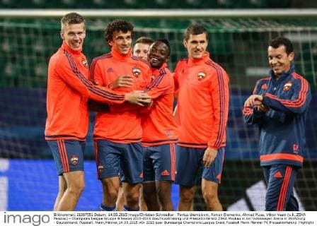 Pontus Wernbloom, Roman Eremenko, Ahmed Musa, Viktor Vasin (v.li.,ZSKA Moskau) - Champions League Gruppe B Saison 2015-2016 Abschlusstraining und Pressekonferenz ZSKA Moskau in der Volkswagen Arena in Wolfsburg - Deutschland, Fussball, Mann,Männer,14.09.2015