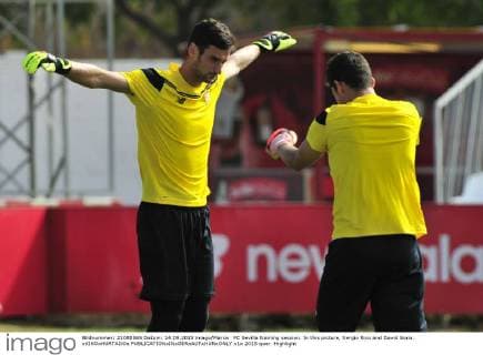 FC Sevilla training session. In this picture, Sergio Rico and David Soria. xKIKOxHURTADOx 