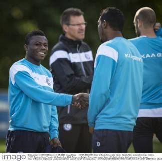 - GENT, BELGIUM: Gent s Moses Simon and Gent s Renato Neto pictured during a training of KAA Gent, in Gent, Tuesday 15 September 2015. Tomorrow Belgian first league soccer team KAA Gent will play the first game in the group stage of the Uefa Champions League competition against French Olympique Lyon. JASPERxJACOBS  x04700133x