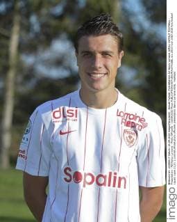 Aktuell Fußball, Porträttermin AS Nancy Lorraine Joffrey CUFFAUT FOOTBALL : Presentation - AS Nancy Lorraine - Photo Officielle - 15 09 2015 Moax 