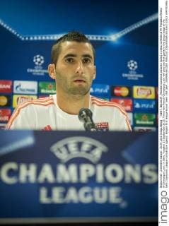 - GENT, BELGIUM: Maxime Gonalons pictured during a press conference PK Pressekonferenz of Olympique Lyon, in Gent, Tuesday 15 September 2015. Tomorrow French Olympique Lyon will play the first game in the group stage of the Uefa Champions League competition against Belgian first league soccer team KAA Gent. JASPERxJACOBS  x04700398x