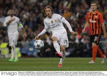 Soccer match between Real Madrid and Shakhtar Donetsk of the 2015 2016 Champions League, held at the Santiago Bernabeu stadium, in Madrid 09 15 2015. Luca Modric 