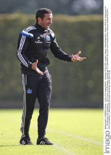 Sonntag 13.09.2015, Fussball, Herren, Regionalliga Nord, Saison 2015 16, Hamburger SV 2 - VfV Borussia 06 Hildesheim : U23-Trainer Joe Zinnbauer (Hamburger SV) DeFodi502