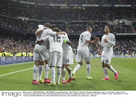Real Madrid s Cristiano Ronaldo celebrates a goal with his team mates during Champions League soccer match between Real Madrid and Shakhtar Donetsk at Santiago Bernabeu stadium in Madrid, Spain. Spetember 15, 2015.  (20150915089)