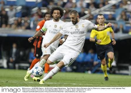 Real Madrid s Karim Benzema during Champions League soccer match between Real Madrid and Shakhtar Donetsk at Santiago Bernabeu stadium in Madrid, Spain. Spetember 15, 2015.  (20150915090)