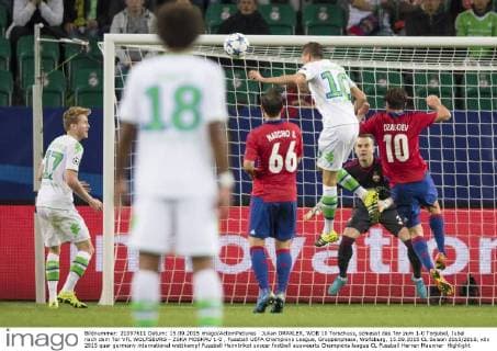 Julian DRAXLER, WOB 10 Torschuss, schiesst das Tor zum 1-0 Torjubel, Jubel nach dem Tor VFL WOLFSBURG - ZSKA MOSKAU 1-0 , Fussball UEFA Champions League, Gruppenphase, Wolfsburg, 15.09.2015 CL Saison 2015 2016,