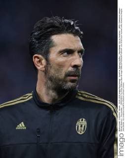 Juventus Gianluigi Buffon - Manchester City vs Juventus - UEFA Champions League - Etihad Stadium - Manchester - 15 09 2015 Pic Philip Oldham SportImage EDITORIAL USE ONLY. No use with unauthorised audio, video, data, fixture lists, club league logos or live services. Online in-match use limited to 120 images, no video emulation. No use in betting, games or single club league player publications.