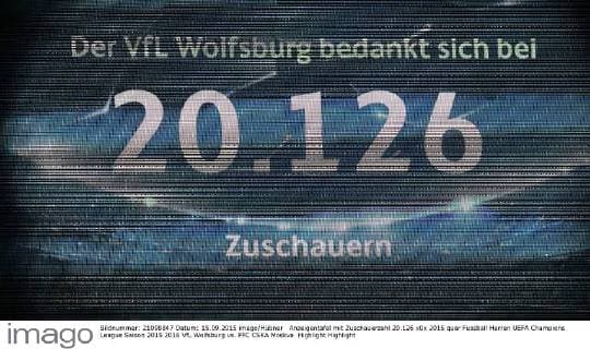 Anzeigentafel mit Zuschauerzahl 20.126