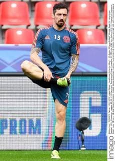 Leverkusen Roberto Hilbert ( 13, Bayer 04 Leverkusen) Training Bayer 04 Leverkusen, Fussball, UEFA Champions League, 15.09.2015 Copyright: Deutzmann Eibner-Pressefoto EP_CDN