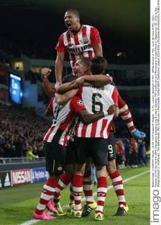 (L-R), Luciano Narsingh of PSV, Jeffrey Bruma of PSV, Luuk de Jong of PSV, Davy Propper of PSV during the UEFA Champions League group B match between PSV Eindhoven and Manchester United ManU on September 15, 2015 at the Philips stadium in Eindhoven, The Netherlands. PSV Eindhoven v Manchester United UEFA Champions League 2015 2016 xVIxJeroenxPutmansxIVx 4333055