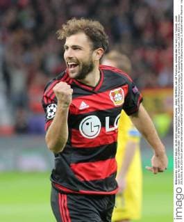Admir MEHMEDI, Lev 14 Torschuss, schiesst das Tor zum 1-0 Torjubel, Jubel nach dem Tor BAYER 04 LEVERKUSEN - FC BATE BORISOV , Fussball UEFA Champions League, Gruppenphase, Leverkusen, 16.09.2015 CL Saison 2015 2016,