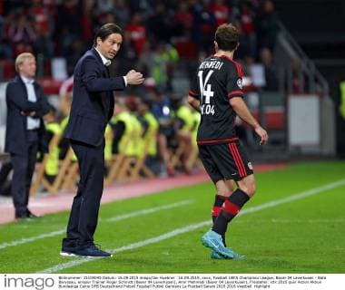 16.09.2015, xovx, Fussball UEFA Champions League, Bayer 04 Leverkusen - Bate Baryssau, emspor Trainer Roger Schmidt (Bayer 04 Leverkusen), Amir Mehmedi (Bayer 04 Leverkusen), Freisteller.
