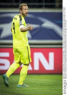 - GENT, BELGIUM: Gent s Laurent Depoitre reacts during the first game in the group stage of the Uefa Champions League competition, in group H, between Belgian first league soccer team KAA Gent and Olympique Lyon, in Gent, Wednesday 16 September 2015. JASPERxJACOBS x04701485x