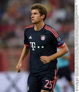 FUSSBALL CHAMPIONS LEAGUE SAISON 2014 2015 GRUPPENPHASE Olympiakos Piraeus - FC Bayern Muenchen 16.09.2015 Thomas Mueller (FC Bayern Muenchen) 