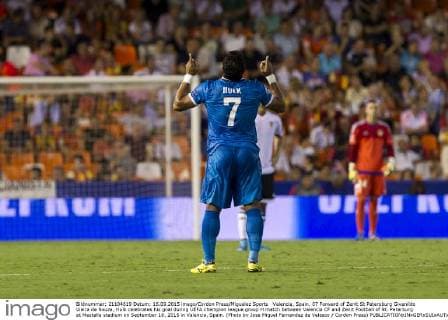Valencia, Spain. 07 Forward of Zenit St Petersburg Givanildo Vieira de Souza, Hulk celebrates his goal during UEFA champion league group H match between Valencia CF and Zenit Football of St. Peterburg at Mestalla stadium on September 16, 2015 in Valencia, Spain. (Photo by Jose Miguel Fernandez de Velasco Cordon Press) 