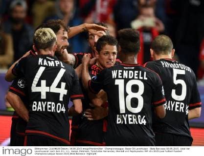 Championsleague: Bayer 04 Leverkusen - Bate Baryssau 16.09.2015. Jubel der Leverkusener nach dem 3:1. V.L. Kampl, Mehmedi, Torschütze Hernandez, Wendell und Papdopoulos. HM