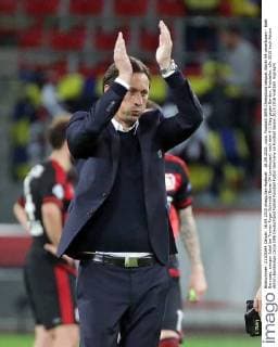 16.09.2015, xovx, Fussball UEFA Champions League, Bayer 04 Leverkusen - Bate Baryssau, emspor Jubel bei Trainer Roger Schmidt (Bayer 04 Leverkusen) nach dem 4:1 Sieg gegen Barisov, Freisteller.
