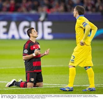 Leverkusen, 16.09.2015, BayArena Javier Hernandez Chicharito (Bayer) betet vorm Spiel Bayer Leverkusen - BATE Baryssau mm