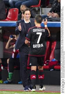 Leverkusen, 16.09.2015, BayArena Trainer Roger Schmidt (Bayer), Javier Hernandez Chicharito (Bayer) Bayer Leverkusen - BATE Baryssau mm