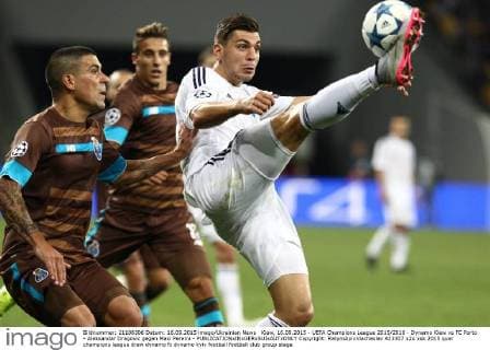 Kiew, 16.09.2015 - UEFA Champions League 2015 2016 - Dynamo Kiew vs FC Porto - Aleksandar Dragovic gegen Maxi Pereira - Copyright: RatynskyixViacheslav 423307