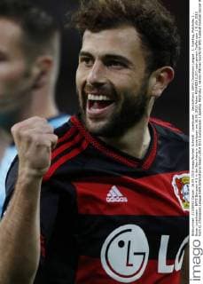 Leverkusen , Deutschland, UEFA Champions League , 1. Spieltag, Matchday 1 , Bayer Leverkusen - BATE Borissow 4-1 in der Bay-Arena in Leverkusen am 16.09. 2015 Admir MEHMEDI (LEV) nach seinem Treffer zum 1-0