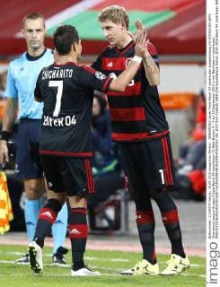 HERNANDEZ Javier Team Bayer 04 Leverkusen Auswechslung mit KIESSLING UEFA Champions League Gruppe E Spiel Bayer 04 Leverkusen-FC Bate Borisov 4 : 1 am 16.September 2015 in der BayArena in Leverkusen 