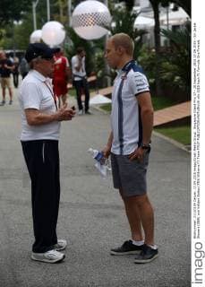 Singapore Grand Prix 17 - 20 September 2015 17.09.2015 - Sir Jackie Stewart (GBR) and Valtteri Bottas (FIN) Williams F1 Team FW37 