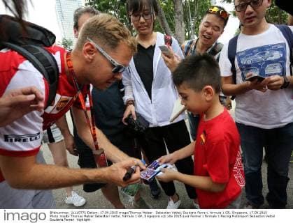 Sebastian Vettel, Scuderia Ferrari, formula 1 GP, Singapore, 17.09.2015 Photo:mspb Thomas Melzer Sebastian Vettel, formula 1 GP, Singapore