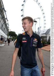 Motorsports: FIA Formula One World Championship WM Weltmeisterschaft 2015, Grand Prix of Singapore, 26 Daniil Kvyat (RUS, Infiniti Red Bull Racing), xHOCHxZWEIx