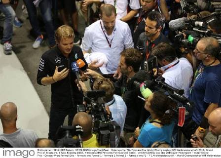 Motorsports: FIA Formula One World Championship WM Weltmeisterschaft 2015, Grand Prix of Singapore, 6 Nico Rosberg (GER, Mercedes AMG Petronas Formula One Team), xHOCHxZWEIx
