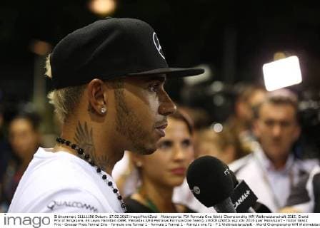 Motorsports: FIA Formula One World Championship WM Weltmeisterschaft 2015, Grand Prix of Singapore, 44 Lewis Hamilton (GBR, Mercedes AMG Petronas Formula One Team), xHOCHxZWEIx