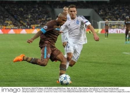 Sept. 16, 2015 - Kiev, Ukraine - Yacine Brahimi (L) of Porto vies for the ball with Serhiy Rybalka of Dynamo Kyiv during the UEFA Champions League Group G stage football match between FC Dynamo Kyiv and FC Porto at NSK Olimpiyskyi Stadium. Ukraine : Dynamo Kyiv versus Porto match - ZUMAp133