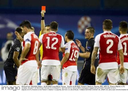 Zagreb 16.09.2015, Maksimir Stadium, Zagreb, CRO, UEFA CL, Dinamo Zagreb vs FC Arsenal, Gruppe F, im Bild Oliver Giroiud 12 of Arsenal F.C. and red card during UEFA Champions League group F match between Dinamo Zagreb and FC Arsenal at the Maksimir Stadium in Zagreb, Germany on 2015 09 16.  EX_SPIDA  