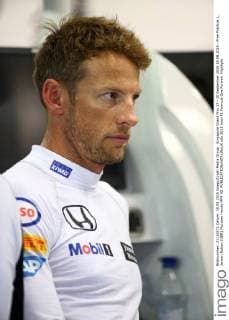 Singapore Grand Prix 17 - 20 September 2015 18.09.2015 - Free Practice 1, Jenson Button (GBR) McLaren Honda MP4-30. 
