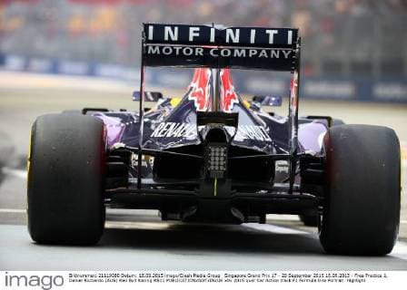 Singapore Grand Prix 17 - 20 September 2015 18.09.2015 - Free Practice 1, Daniel Ricciardo (AUS) Red Bull Racing RB11 