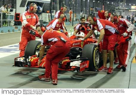 Sebastian Vettel, Scuderia Ferrari, formula 1 GP, Singapore, 18.09.2015 Photo:mspb Thomas Melzer Sebastian Vettel, formula 1 GP, Singapore