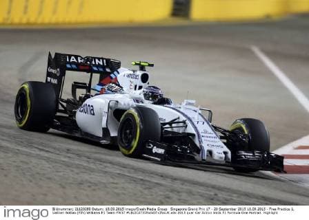 Singapore Grand Prix 17 - 20 September 2015 18.09.2015 - Free Practice 1, Valtteri Bottas (FIN) Williams F1 Team FW37 