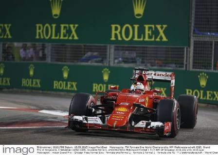 Motorsports: FIA Formula One World Championship WM Weltmeisterschaft 2015, Grand Prix of Singapore, 5 Sebastian Vettel (GER, Scuderia Ferrari), xHOCHxZWEIx
