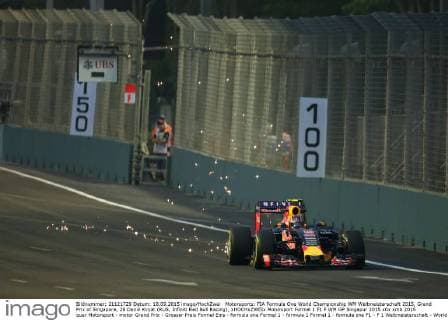 Motorsports: FIA Formula One World Championship WM Weltmeisterschaft 2015, Grand Prix of Singapore, 26 Daniil Kvyat (RUS, Infiniti Red Bull Racing), xHOCHxZWEIx