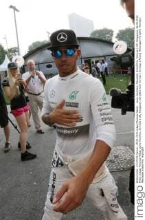 Lewis Hamilton; Mercedes Grand Prix, formula 1 GP, Singapore, 19.09.2015 Photo:mspb Thomas Melzer Lewis Hamilton; formula 1 GP, Singapore