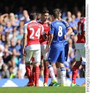 Arsenal s Gabriel gets sent off after a clash with Chelsea s Diego Costa Barclays Premier League - Chelsea vs Arsenal -Stamford Bridge - England - 19th September 2015 - Picture David Klein Sportimage EDITORIAL USE ONLY. No use with unauthorised audio, video, data, fixture lists, club league logos or live services. Online in-match use limited to 120 images, no video emulation. No use in betting, games or single club league player publications.