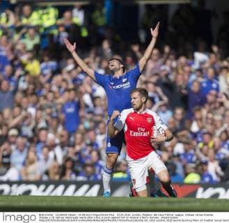 19.09.2015. London, England. Barclays Premier League. Chelsea versus Arsenal. Chelsea s C& xe9;sar Azpilicueta reacts after a foul is given against him on Arsenal s Aaron Ramsey. xNigelxCookex  ActionPlus11661892