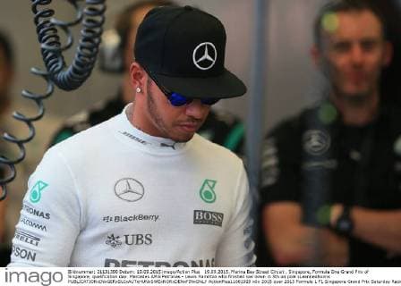 19.09.2015. Marina Bay Street Circuit , Singapore, Formula One Grand Prix of Singapore, qualification day. Mercedes AMG Petronas - Lewis Hamilton who finished low down in 5th on pole xLeannexBoonx  ActionPlus11661929