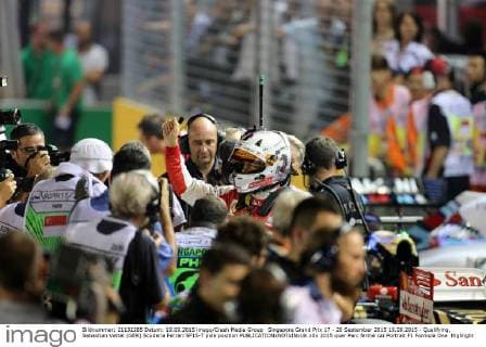 Singapore Grand Prix 17 - 20 September 2015 19.09.2015 - Qualifying, Sebastian Vettel (GER) Scuderia Ferrari SF15-T pole position 